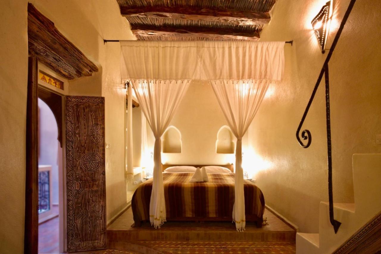 Отель Riad Laylati Эс-Сувейра Экстерьер фото